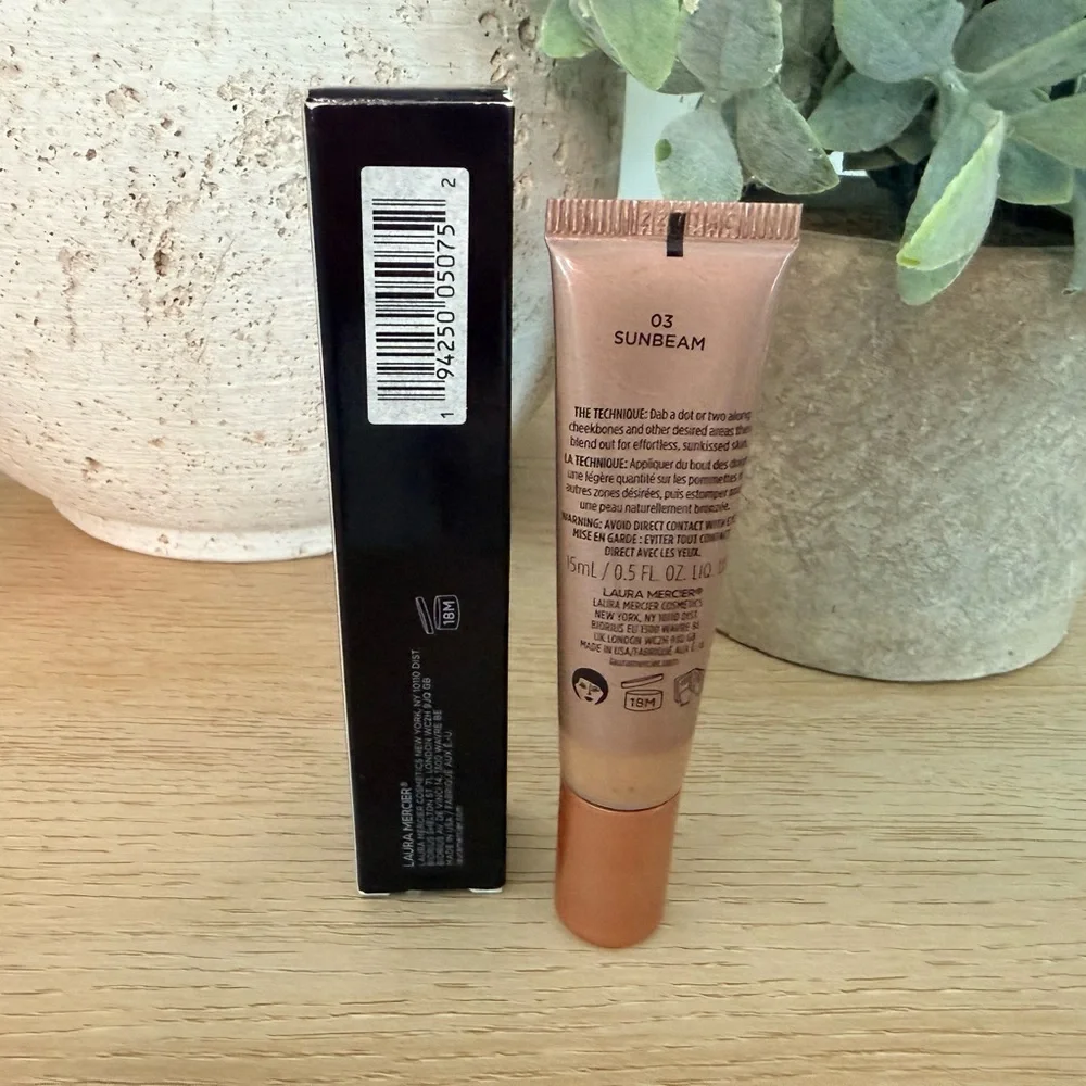Laura Mercier Tinted Moisturizer Bronzer – Shade 03 Sunbeam – New in Box